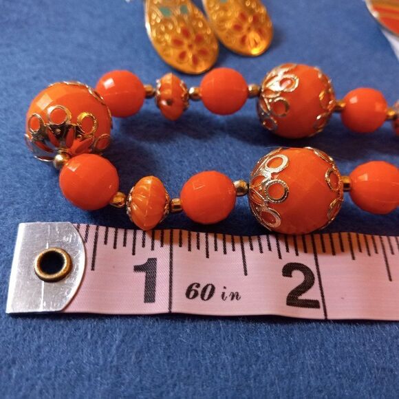 Vintage Beaded Necklace and Earrings - Picture 6 of 8